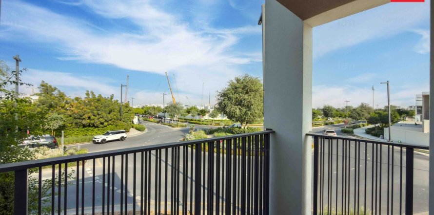 Таунхаус в Tilal Al Ghaf, Дубай, 3 спальни, 149.2м², № 72297
