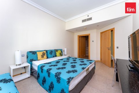 Apartment in Palm Jumeirah, Dubai 3 bedrooms, 209.6 sq.m. № 72295 - photo 3