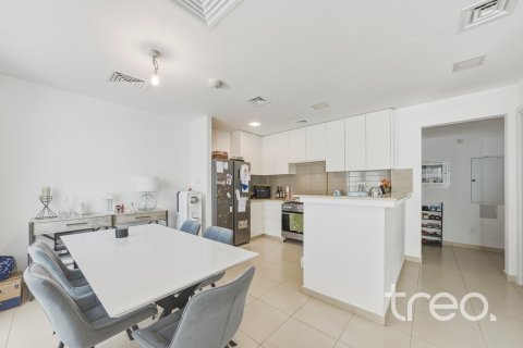 تاون هاوس في Noor Townhouses, Town Square, دبي 3 غرف نوم, 196.77 م² رقم 119592 - صورة 5
