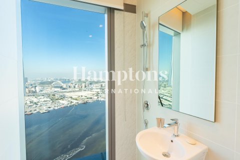 Снять в аренду квартиру в Dubai Creek Harbour (The Lagoons), Дубай: 3 спальни, 181.27976584м², № 67692 - фото 1