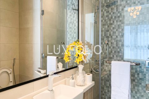 Apartment in Arjan, Dubai 2 bedrooms, 79 sq.m. № 46392 - photo 17
