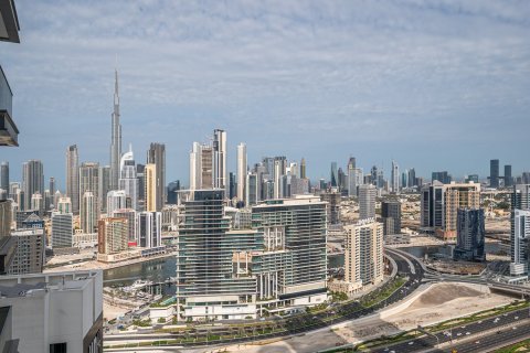 Apartment in Business Bay, Dubai 2 bedrooms, 122.56 sq.m. № 130195 - photo 7