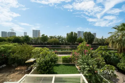 Villa en The Springs, Dubai, 2 dormitorios, 153 m², № 122252 - foto 20