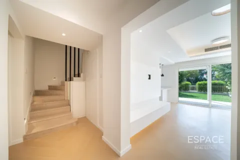 Villa en The Springs, Dubai, 2 dormitorios, 153 m², № 122252 - foto 14