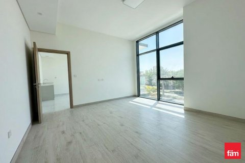 Villa in Al Furjan, Dubai 4 bedrooms, 521.9 sq.m. № 109561 - photo 10