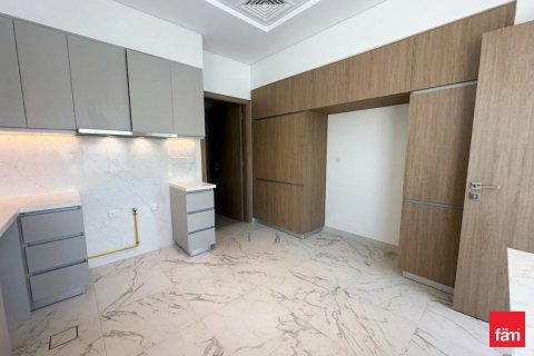 Villa in Al Furjan, Dubai 4 bedrooms, 521.9 sq.m. № 109561 - photo 8
