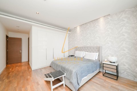 Appartement à City Walk, Dubai, 2 chambres, 173 m², № 102384 - photo 9