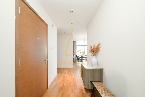 Appartement à City Walk, Dubai, 2 chambres, 173 m², № 102384 - photo 19