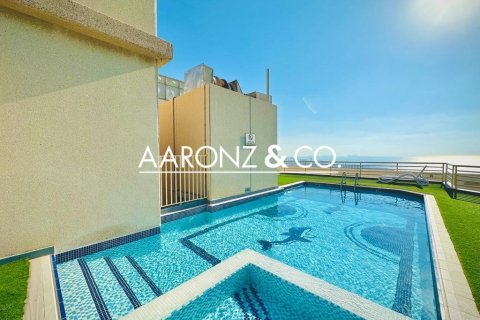 Apartment in Dubai Marina, Dubai 3 bedrooms, 130 sq.m. № 102385 - photo 6