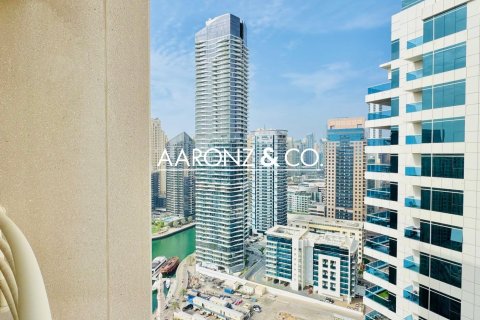 Apartment in Dubai Marina, Dubai 3 bedrooms, 130 sq.m. № 102385 - photo 20
