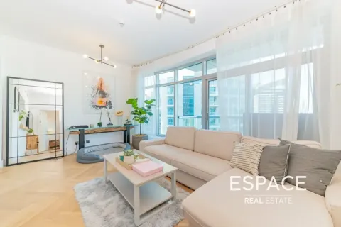 Apartment in Dubai Marina, Dubai 1 bedroom, 74 sq.m. № 122465 - photo 2