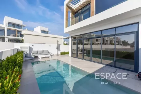 Villa en Jumeirah Luxury, Jumeirah Golf Estates, Dubai, 4 dormitorios, 321 m², № 122463 - foto 20