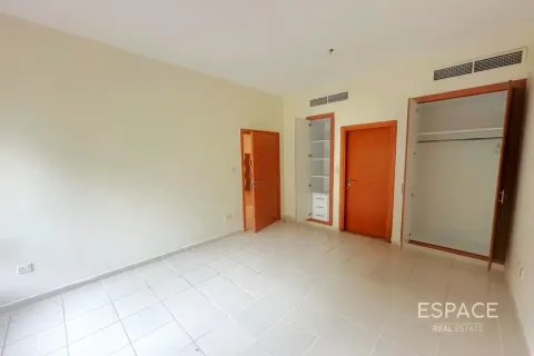Apartamento en Greens, Dubai, 1 dormitorio, 70 m², № 122461 - foto 6