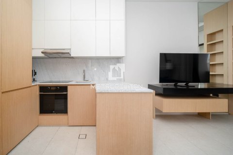 Apartment in Palm Jumeirah, Dubai 51 sq.m. № 15753 - photo 13