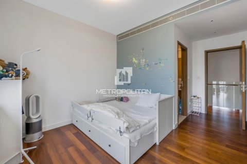 Купить квартиру в City Walk, Дубай: 4 спальни, 273м², № 15787 - фото 30