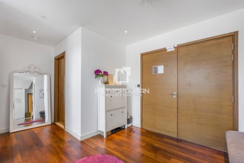 Купить квартиру в City Walk, Дубай: 4 спальни, 273м², № 15787 - фото 5