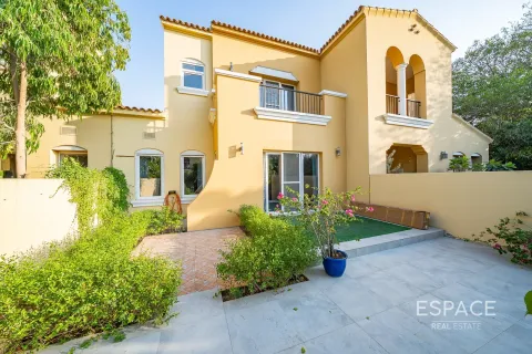 Купить виллу в Арабиан Ранчес, Дубай: 2 спальни, 175м², № 61493 - фото 19