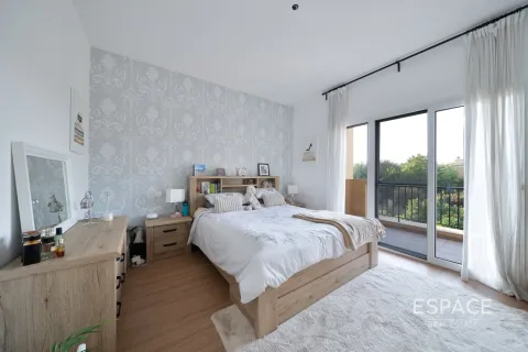 Купить виллу в Арабиан Ранчес, Дубай: 2 спальни, 175м², № 61493 - фото 7