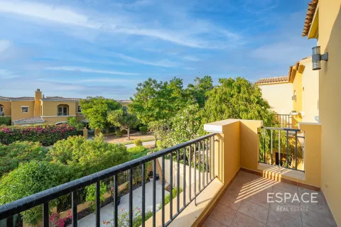 Купить виллу в Арабиан Ранчес, Дубай: 2 спальни, 175м², № 61493 - фото 13