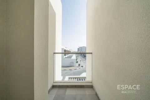Townhouse in Al Furjan, Dubai 4 bedrooms, 236 sq.m. № 122745 - photo 12