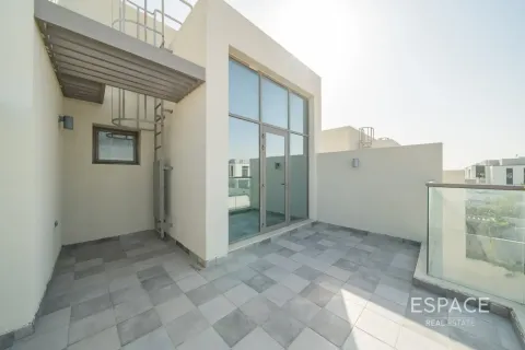 Townhouse in Al Furjan, Dubai 4 bedrooms, 236 sq.m. № 122745 - photo 14