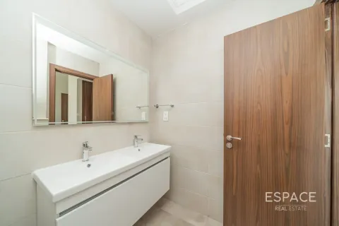Townhouse in Al Furjan, Dubai 4 bedrooms, 236 sq.m. № 122745 - photo 7