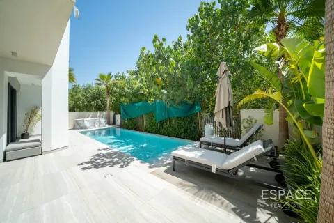 Villa in Tilal Al Ghaf, Dubai 4 bedrooms, 372 sq.m. № 122744 - photo 17
