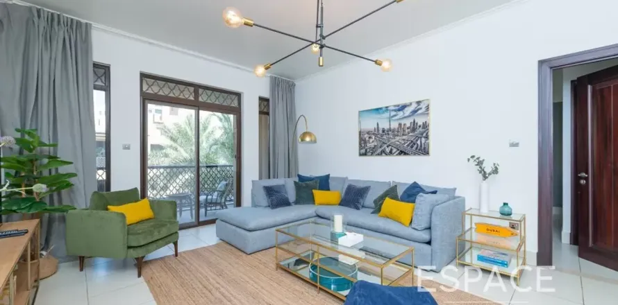 Apartment in Downtown Dubai (Downtown Burj Dubai), Dubai 2 bedrooms, 126 sq.m. № 122710