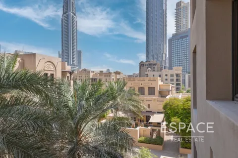 Apartment in Downtown Dubai (Downtown Burj Dubai), Dubai 2 bedrooms, 126 sq.m. № 122710 - photo 16