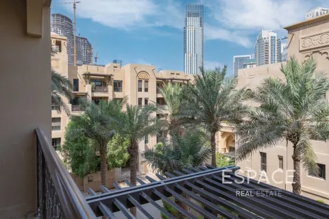 Apartment in Downtown Dubai (Downtown Burj Dubai), Dubai 2 bedrooms, 126 sq.m. № 122710 - photo 14