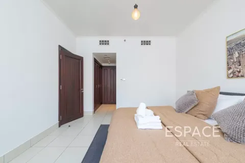 Apartment in Downtown Dubai (Downtown Burj Dubai), Dubai 2 bedrooms, 126 sq.m. № 122710 - photo 9