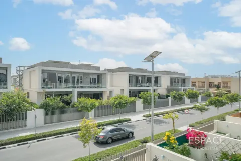 Villa in Al Furjan, Dubai 3 bedrooms, 197 sq.m. № 122743 - photo 8