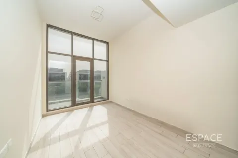 Villa in Al Furjan, Dubai 3 bedrooms, 197 sq.m. № 122743 - photo 3