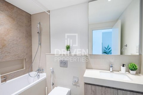 Apartment in Zabeel, Dubai 1 bedroom, 69.12 sq.m. № 141089 - photo 8