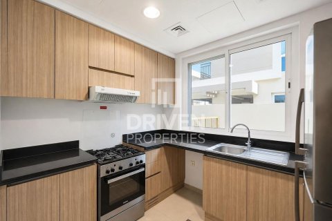 Townhouse in Dubai 3 bedrooms, 170.2 sq.m. № 141090 - photo 16