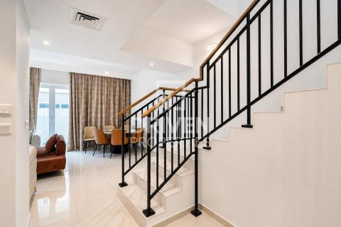 Townhouse in Dubai 3 bedrooms, 170.2 sq.m. № 141090 - photo 8