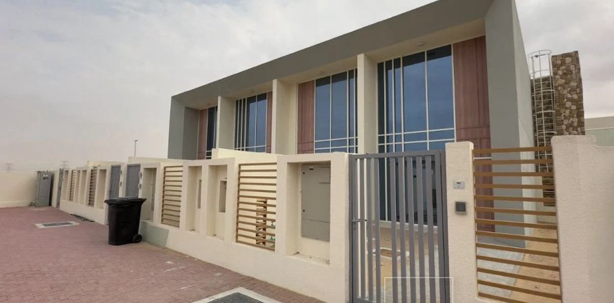 Maison de ville à Dubai, 1 chambre, 56.7 m², № 95556