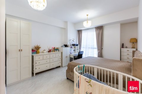 Apartment in Dubai 3 bedrooms, 173 sq.m. № 95557 - photo 10