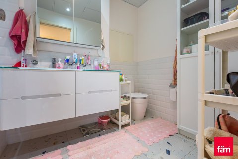 Apartment in Dubai 3 bedrooms, 173 sq.m. № 95557 - photo 13