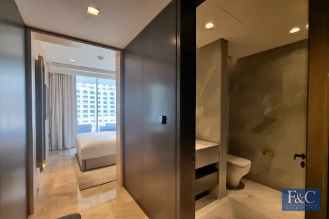 Apartment in FIVE Palm Jumeirah, Palm Jumeirah, Dubai 3 bedrooms, 216 sq.m. № 103774 - photo 6