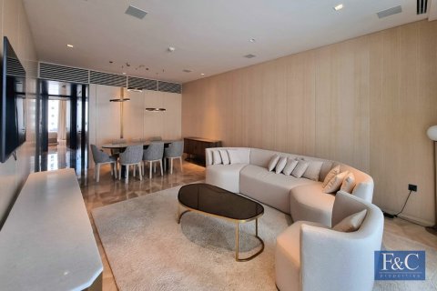 Apartment in FIVE Palm Jumeirah, Palm Jumeirah, Dubai 3 bedrooms, 216 sq.m. № 103774 - photo 9
