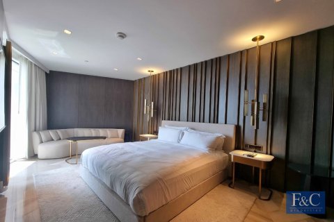 Apartment in FIVE Palm Jumeirah, Palm Jumeirah, Dubai 3 bedrooms, 216 sq.m. № 103774 - photo 7