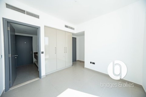Villa in Dubai Hills Estate, Dubai 4 bedrooms, 202 sq.m. № 105647 - photo 10