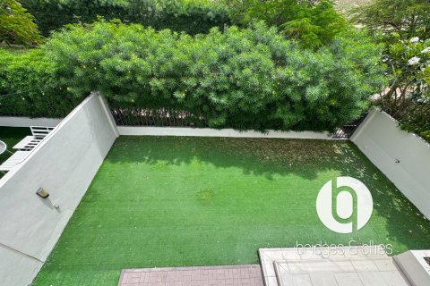 Villa in Dubai Hills Estate, Dubai 4 bedrooms, 282 sq.m. № 105646 - photo 13