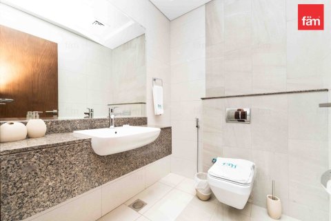Apartment in Al Satwa, Dubai 1 bedroom, 72.5 sq.m. № 55910 - photo 9