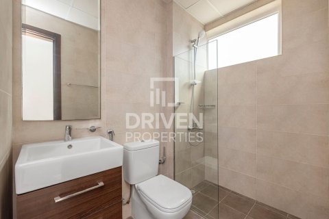 Снять в аренду таунхаус в DAMAC Hills (Akoya by DAMAC), Дубай: 3 спальни, 217м², № 87669 - фото 16