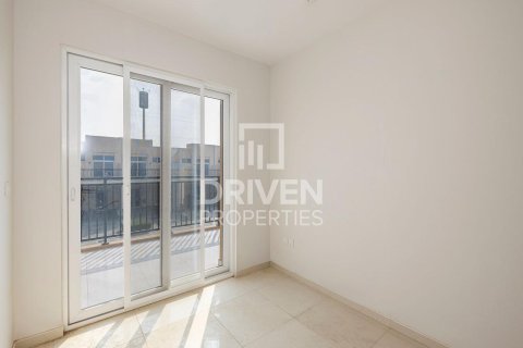 Снять в аренду таунхаус в DAMAC Hills (Akoya by DAMAC), Дубай: 3 спальни, 217м², № 87669 - фото 12