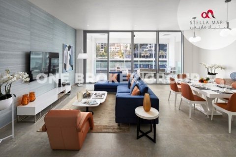 Купить квартиру в Дубай Марине, Дубай: 2 спальни, 136.9м², № 830 - фото 4