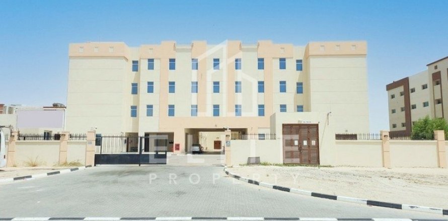 Общежитие для рабочих в Дубае, 9944м², № 38907