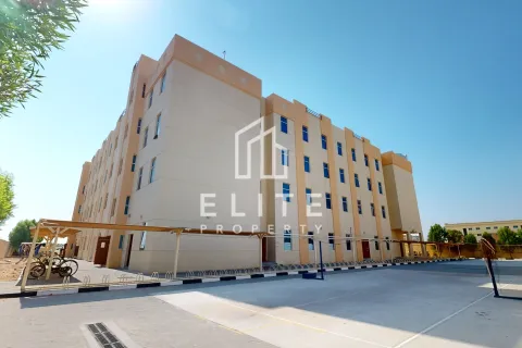 Camp de travail à Dubai, 9944 m², № 38907 - photo 1